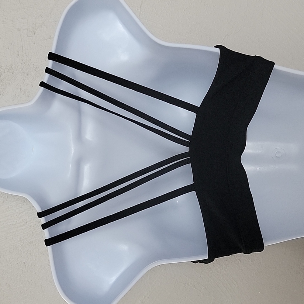 Fabletics Sports Bra - Picture 2 of 2